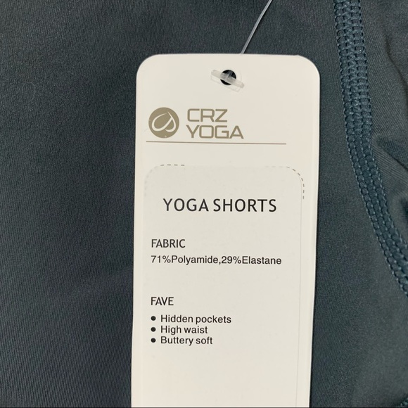 CRZ YOGA Nakedfeel Shorts 4'' Yoga Shorts Size XS(0/2) in Melanite - Picture 8 of 9